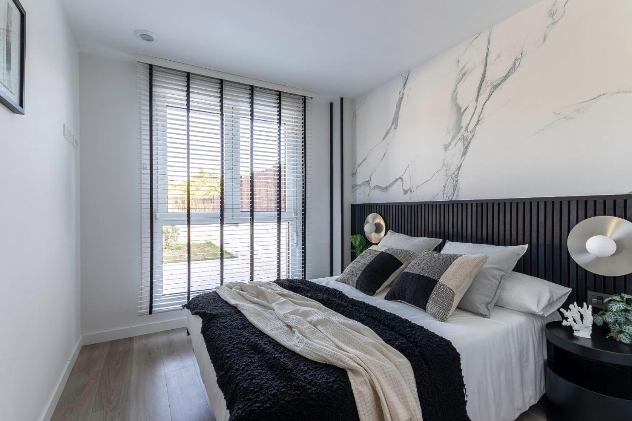 Akomodat En Precioso Y Moderno Con Jardin Y Parking Гечо Экстерьер фото